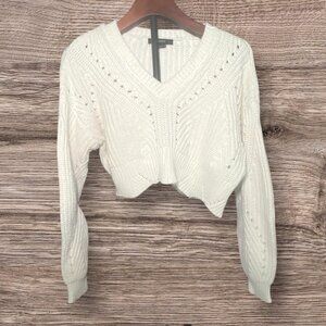 Forever 21 White Knit Cropped Sweater‎ With V-Neck & Long Sleeves Cotton Blend
